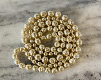Vintage 1980s Chanel Glass Pearl Necklace