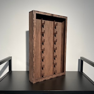 Knife display, Knife display case, Knife case, Pocket knife display, Knife holder, Pocket knife holder, Knife stand, Knife box,Knife storage