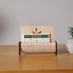 Portatarjetas de presentación de madera personalizado, soporte para tarjetas de escritorio, expositor de tarjetas de madera con monograma, organizador de tarjetas, expositor de tarjetas de oficina