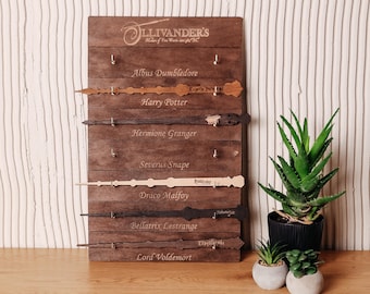 Soporte para varitas, Expositor de varitas personalizado de madera, Soportes de pared para varitas de mago, Estante de pared para varitas, Soporte para estante de varitas personalizado, Exhibidor de varitas de pared