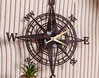 Compass Wanduhr, Stille Uhr aus Holz, Compass Rose Decor, Übergroße Wanduhr, Bauernhaus Wanduhr, Dekorative Kunstuhr