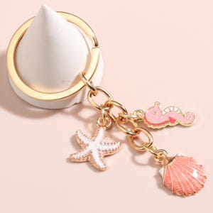 Ocean Shell Keychain,With Starfish,Seahorse,Shell Keychain Charm, Valentine's Day Gift,Wallet Charm,Handbag Charm,Best Friend Gift