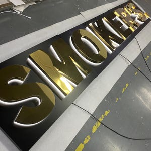 Letrero retroiluminado con letras en 3D, letrero comercial personalizado, letrero de metal, logotipo 3D, letrero de calle impermeable para exteriores, decoración de pared, letrero con luz LED