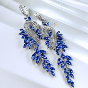 Blue Crystals Earrings, Glamour  Earrings, Wedding Earrings, Bridesmaid Crystals Earrings, Dangle Navy Earrings, Gift for Bridesmaid.