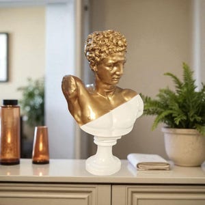 Michelangelo&#39;s David Statue: Marble Powder Resin Pop Art Sculpture