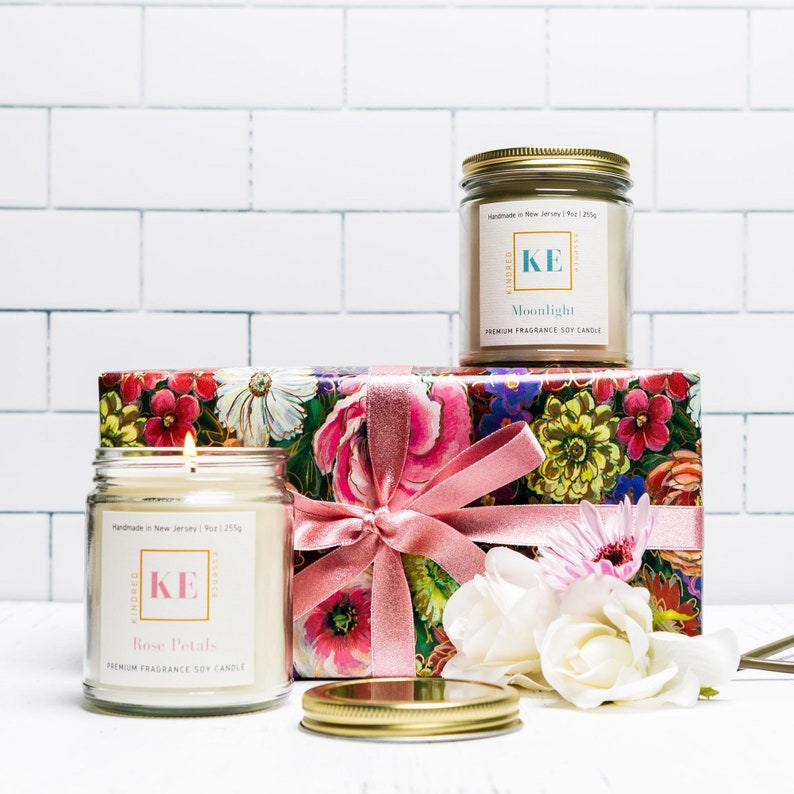 Kindred Essence 2-Piece Handmade Soy Candle Gift Set for Women