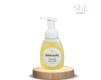 Foamimg gezichtswasbeurt