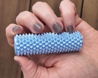 Glossy Spiky Roller Hand Roller Fidget, Sheen Finish