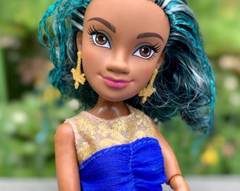 Descendants Uma Doll