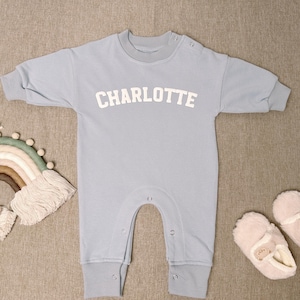 Body con nome personalizzato per neonato, tutina a bolle personalizzata, regalo per baby shower, compleanno minimalista per neonato, regalo di Natale per neonato