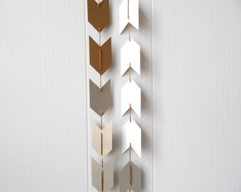 Ombre Arrow Garland in Gold and Champagne