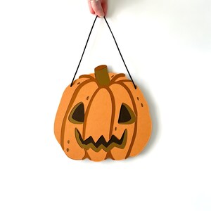 Jack-o-lantern Wall Hanging - 8 inches Tall - Cute Small Wall Hanging - Pumpkin Halloween Decor