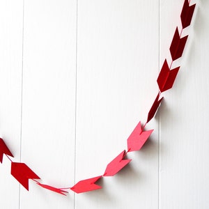 Red Arrow Garland / Valentines Arrow Bunting in Red image 1