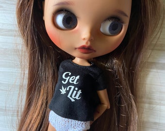 Neo Blythe T-Shirt - Black White Get Lit shirt for Blythe doll