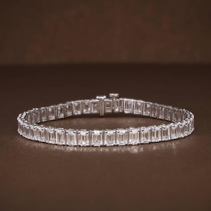 10.00 CTW Emerald Cut Lab Grown Diamond Tennis Bracelet, 18k White Gold, Certified F-G/VVS-VS Clarity, Elegant Lab Diamond Jewelry