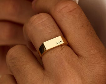 Engraved Signet Ring, Personalized Ring for Men, Custom Initial Band, Minimalist Pinky Ring, Father’s Day Gift, Anniversary Gift