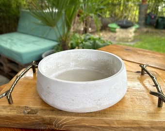 Decorative bowl, solid concrete bowl