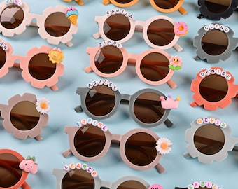 Custom Name Kids Sunglasses, Personalized Sunglasses For Kids, Sunglasses With Daisy Flower Accessories, Flower Girl Gift Idea, Kids Gift
