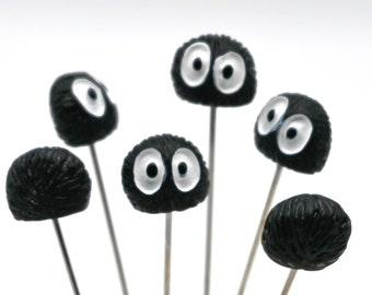 6 Susuwatari Pins - medium long