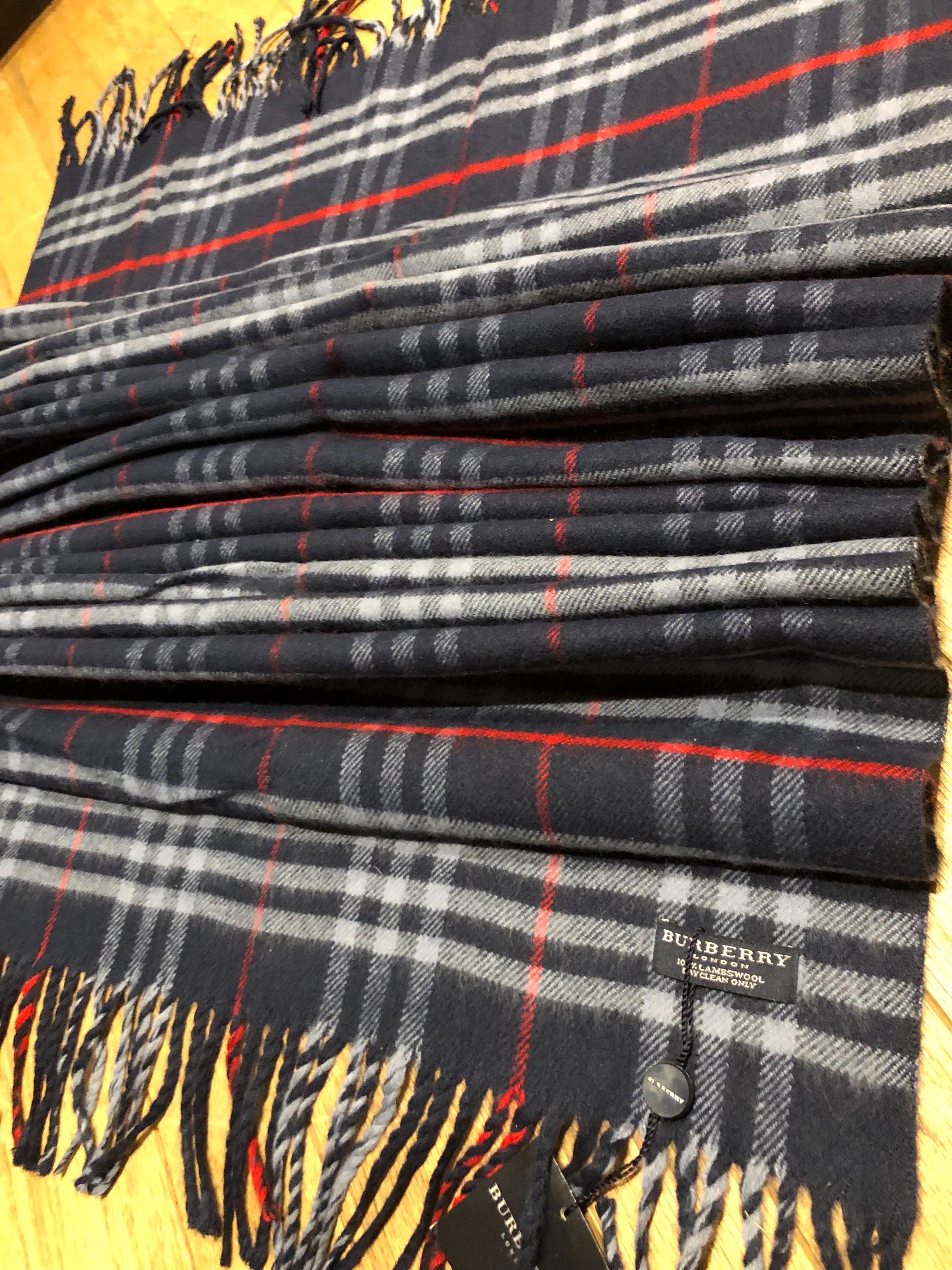 Sjaal \u0026 pochet wol Burberry groen in Wol - 41465156