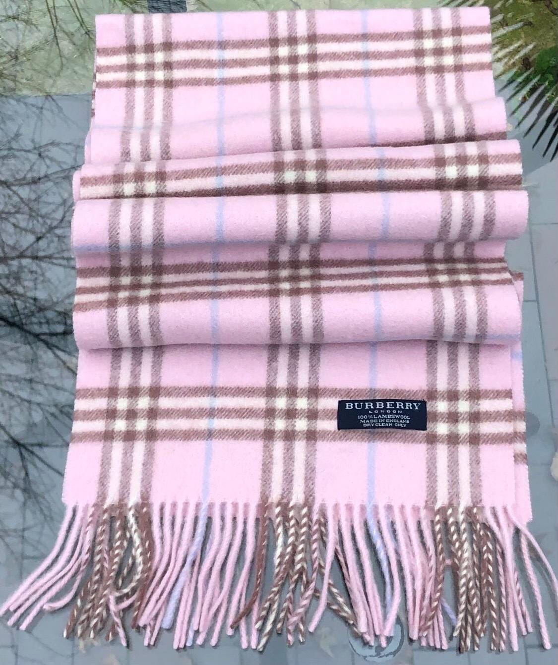 chhhne BURBERRY ロンドン　マフラーピンク Burberry London Pink Lambswool Scarf Brand New - Etsy