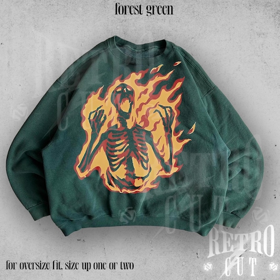 Burning Skeleton Y2K Gothic Sweatshirt, Vintage 90s Grunge Crewneck, Dark Aesthetic Oversized Hoodie, Edgy Horror Streetwear