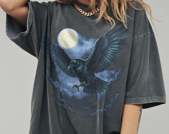 Raven Under Full Moon Graphic T-Shirt, Comfort Colors Gothic Bird Illustration, Dark Night Sky Wildlife Art Tee