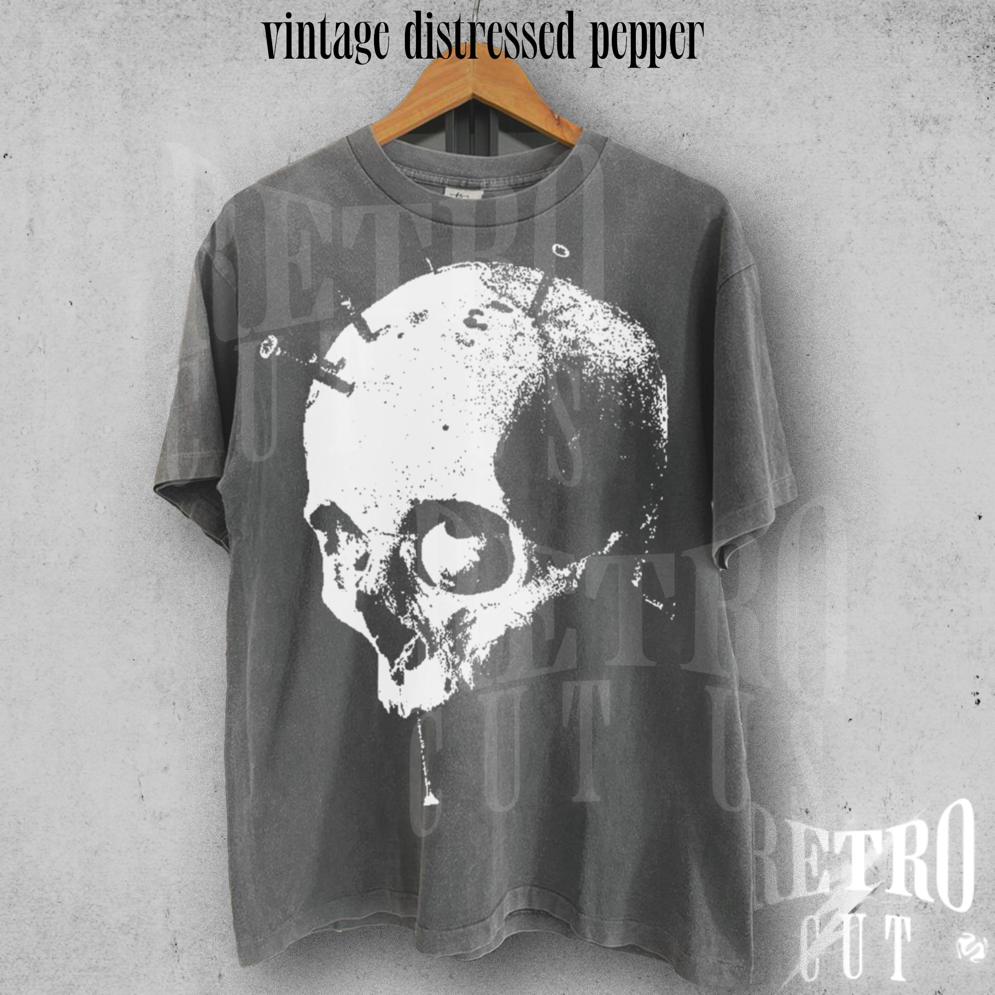 Y2K Skull Gothic Art T-shirt, Vintage Grunge Skeleton Tee, Dark