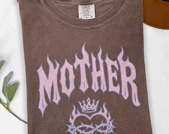 Gothic Mother Shirt, Mothers Day Comfort Colors® T Shirt, Edgy Mom Gift, Y2K Grunge Heart Graphic Tee
