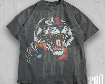 Vintage Tiger Graphic T-Shirt, Retro 90s Big Cat Tee, Y2K Grunge Animal Print Shirt, Wild Jungle Aesthetic, Unisex Old School Streetwear