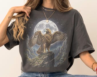 Golden Eagle Mountain Cliff Graphic T-Shirt, Comfort Colors Vintage Raptor Illustration, Majestic Wilderness Bird Art Tee