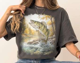 Largemouth Bass Fishing Graphic T-Shirt, Vintage Lake Wildlife Illustration Comfort Colors Outdoor Angler Tee