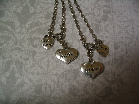 Halsketten & Anhänger AUNTIE HEART CHARM NECKLACE 18 ...