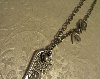 Angel Wing Car Rear View Mirror with Love Charm Accessory Car Decoration