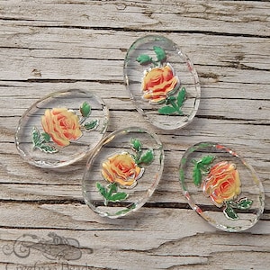 Yellow rose intaglio stones, made in W Germany in the 1960&#39;s. 18x25 mm vintage glass cabochons with reverse painted yellow flower. 4 pc