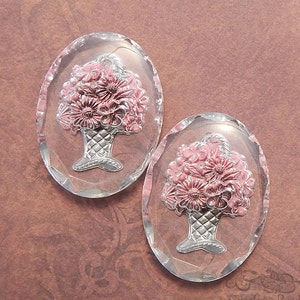 2 Vintage W German glass intaglio cabochons w/ pink flower bouquet. Large 30x40 mm dusty rose flower basket. Reverse painted intaglio cabs.