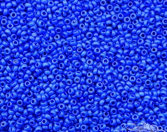 10 grams of size 11/0 vintage Italian glass seed beads in opaque royal blue. Antique glass beads for fine beadwork & historic reproduction.