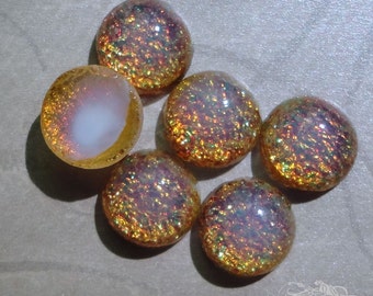 Vintage harlequin glass cabochons in 13mm round. Faux fire opal cabs made in Japan. Unfoiled flat back stones with play of light. 2 or 4 pc