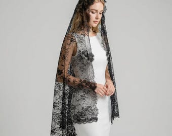 Antique Spanish Mantilla Black Lace 220x100 Cm, Catholic  display picture 2