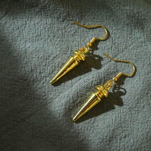 Yor, Gold Anhänger Ohrringe, Yor Ohrringe, Yor cos, Cosplay-Geeignet für Menschen mit und ohne durchbohrte Ohren