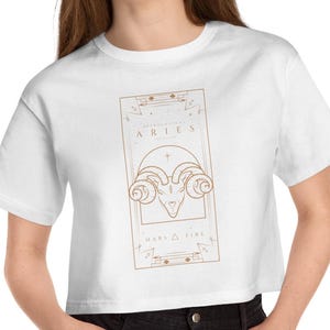 Camiseta corta con la carta del tarot de Aries, camiseta vintage de astrología, camiseta del horóscopo para mujer, regalo de la estrella del signo de fuego