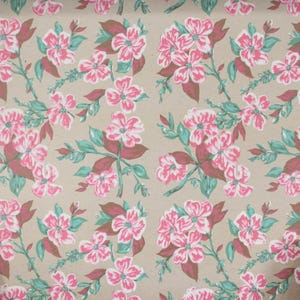 1940s Vintage Wallpaper - Pink & White Bouquets, Sold by the Yard--Heavy Commercial Extra Wide