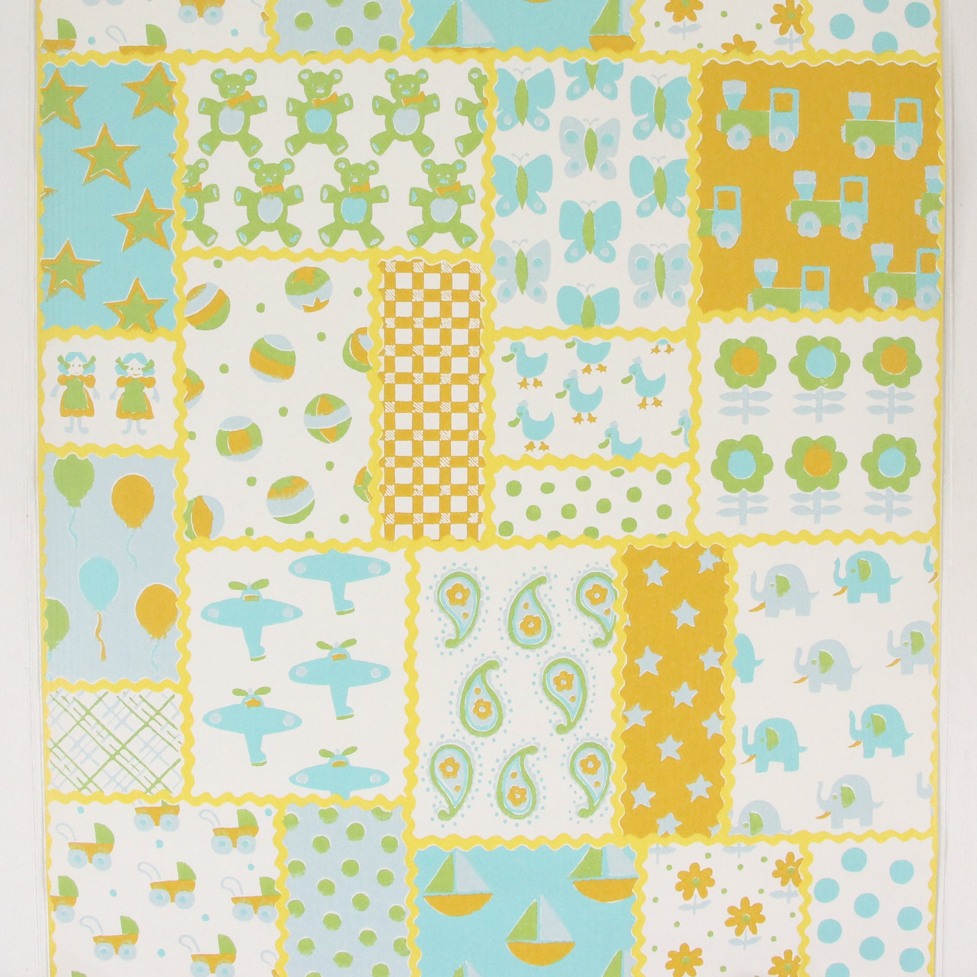 1970s Retro Vintage Wallpaper - Vinyl Nursery Sailboats Airplanes ...