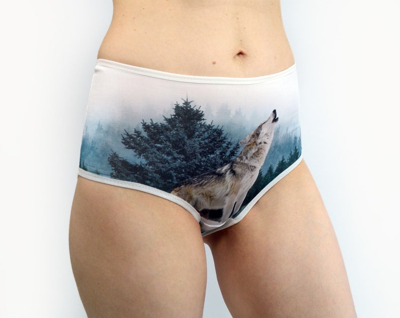 Culottes avec un loup dans la forêt Paysage Lingerie Sous-vêtements image 2