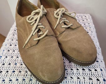 Vintage 90s Suede Oxfords Size 13 Men The Leather Collection Tan Beige Lace Up Derby Dress Casual Shoes Academic Preppy Aesthetic Goblincore