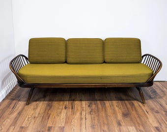 Ercol Studio Couch / Daybed in Brown