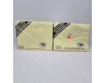 New Vintage Tastemaker Twin Flat & Fitted Sheet Set Yellow No Iron Retro Mod USA