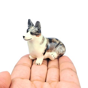 Corgi Figurine - Miniature Corgi Dog Lover Gift, Welsh Corgi Ceramic Dog, Dollhouse Dog, Corgi Butt, Mini Animal Figurine, Pet Decor