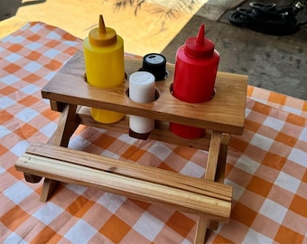 Condiment picnic table