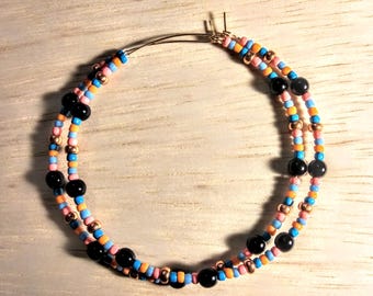 Aros de cuentas extra grandes de 3" en naranja, azul claro, azul cielo, negro y dorado, aros de colores únicos, hermosos y de gran tamaño